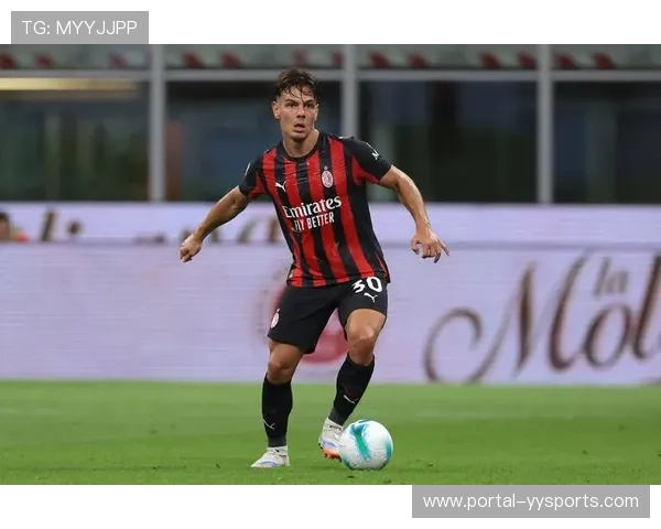 阿尔贝蒂尼:米兰签希门尼斯时预期很高 他必须开始进球才行 阿尔贝蒂尼:米兰签希门尼斯时预期很高 他必须开始进球才行