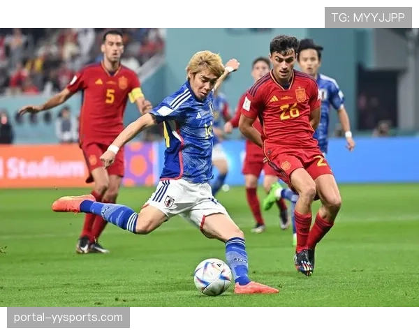 日本国脚伊东纯也重返比甲亨克，留洋生涯开启新篇章