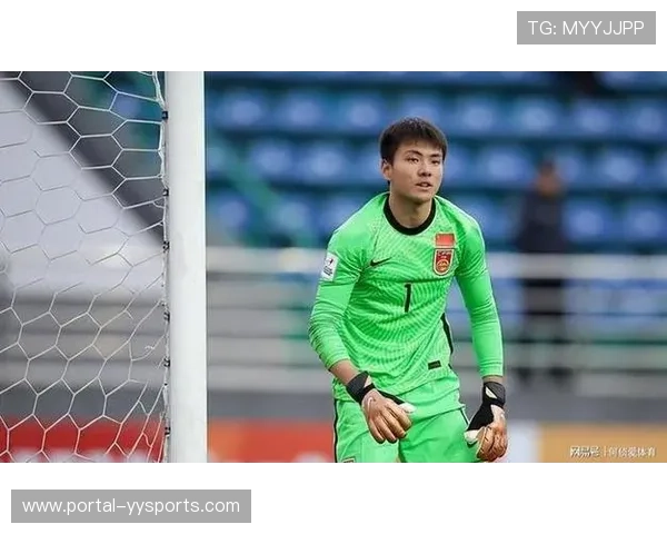 点球大战定乾坤，门将李昊扑救后振臂高呼